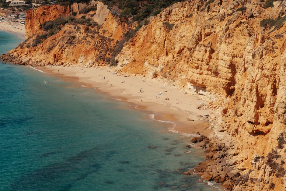 Aerial view of Algarve coastline promoting tourism